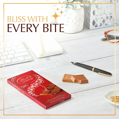 LINDOR Milk Chocolate Truffle Bar (3.5 oz)